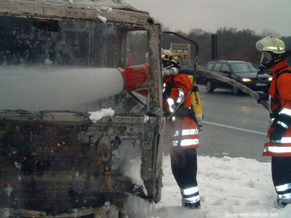 Feuerwehr Lehrte - 2005 043 6