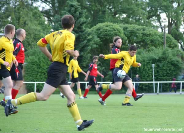 Feuerwehr Lehrte - 050607 Fussball 3