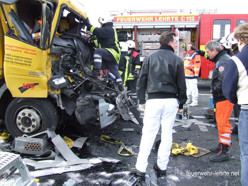 Feuerwehr Lehrte - 075 002