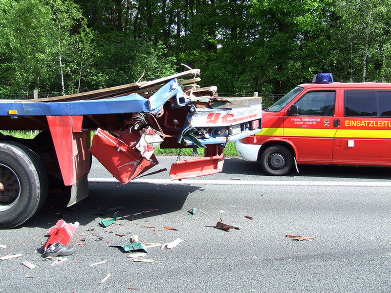 Feuerwehr Lehrte - 100 002