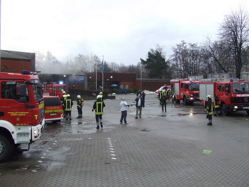 Feuerwehr Lehrte - 2011010804