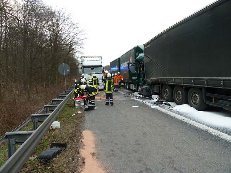 Feuerwehr Lehrte LKW