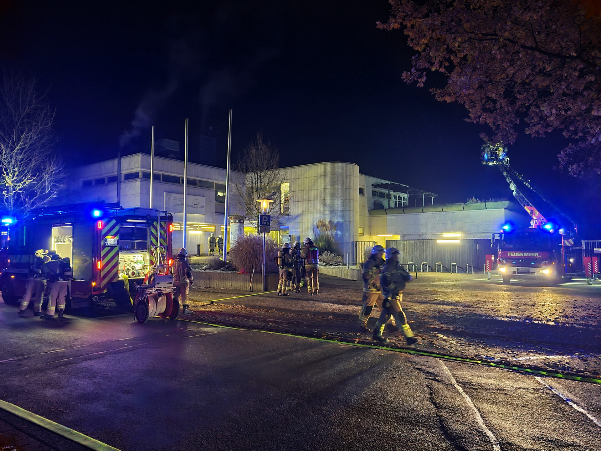 Kellerbrand und 7 gerettete Personen