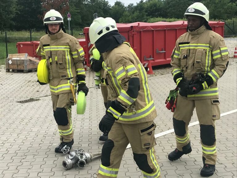 Abschlussprüfung Der Truppmannausbildung Teil 1 - Feuerwehr Lehrte