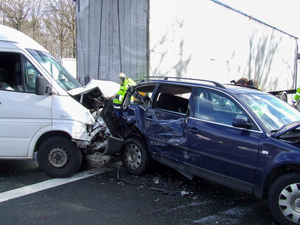 Feuerwehr Lehrte - 20080312 035 5331