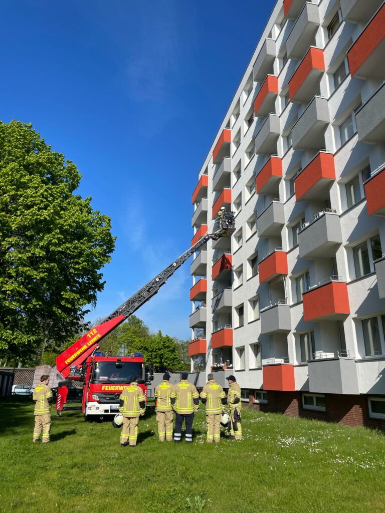 Feuerwehr Lehrte - 20240511 dlk seminar 5