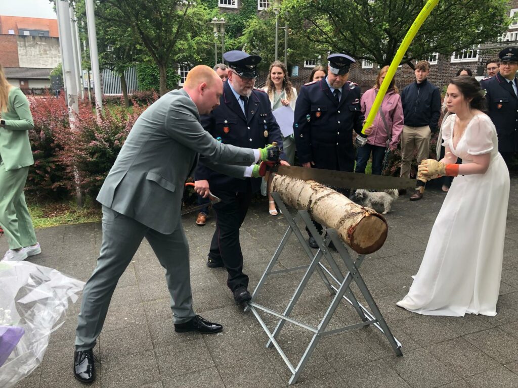 Feuerwehr Lehrte - 20240522 trauung johanna julian 2