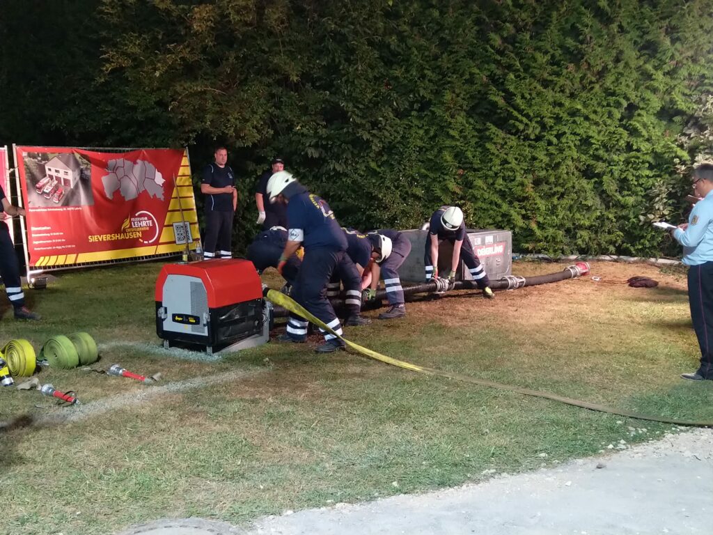 Feuerwehr Lehrte - 20240906 flutlichtwetkampf svh 4