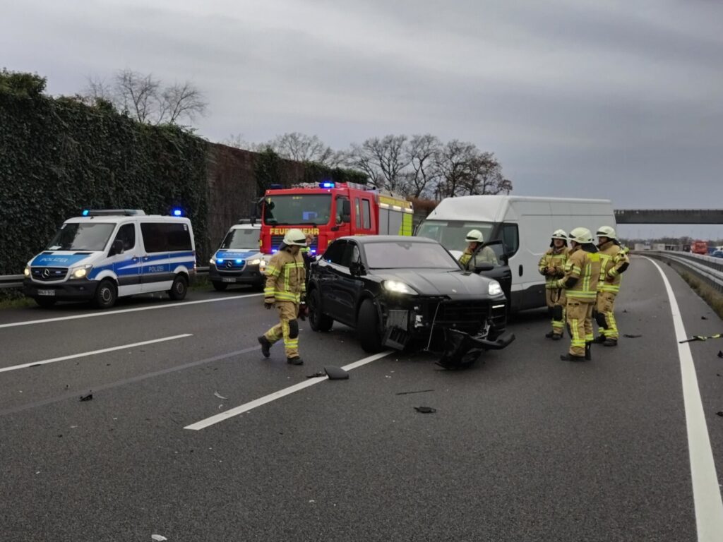 Feuerwehr Lehrte - 20241127 h 3