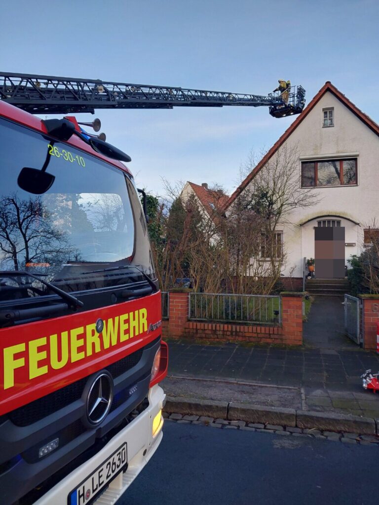 Feuerwehr Lehrte - 20250125 027 b1 2