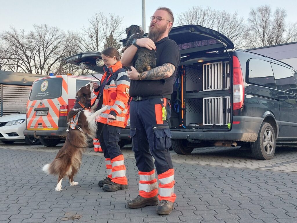 Feuerwehr Lehrte - 20250305 kf rettungshunde 2