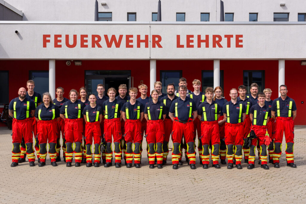 Feuerwehr Lehrte - 20250628 mga 7868