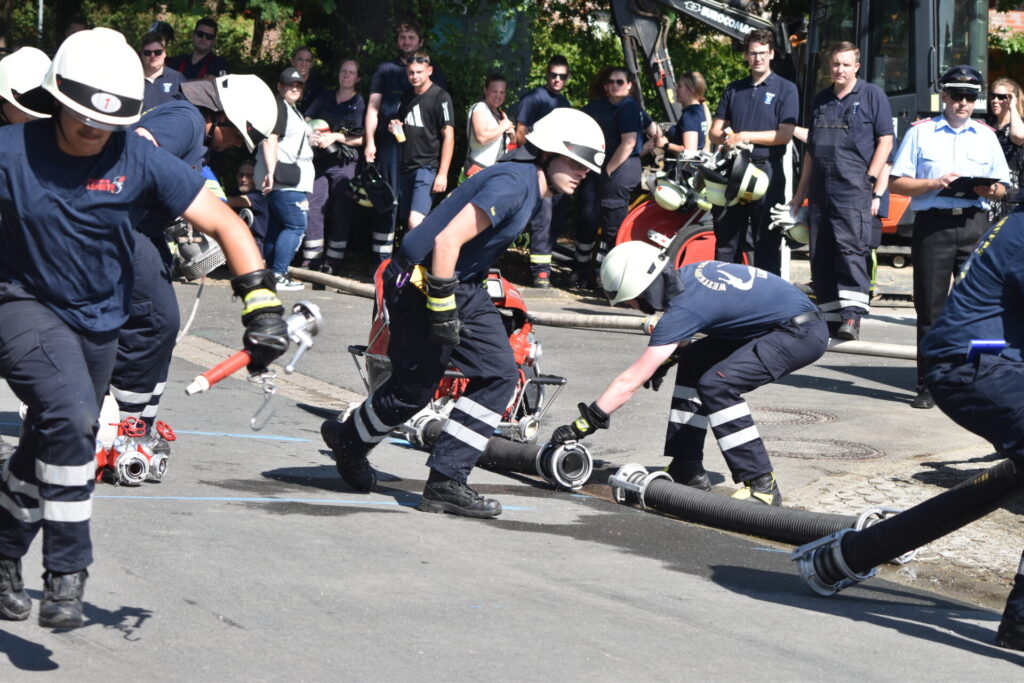 Feuerwehr Lehrte - DSC 0039