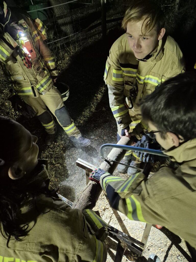 Orientierung, Teamgeist und Spaß: Wir beim Marsch in Gamsen 4 Feuerwehr Lehrte - 418bb9d8 fff4 4c54 bde1 65ff35828b01