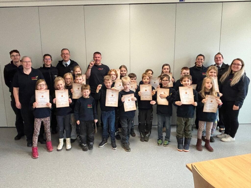 Ein abenteuerreicher Jahresabschluss der Kinderfeuerwehr 3 Feuerwehr Lehrte - 20251129 kf jahresabschluss 4