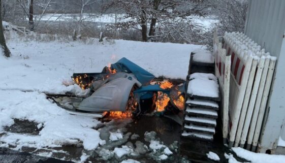 D8k_mmd6w0FYCJlhoXj_w