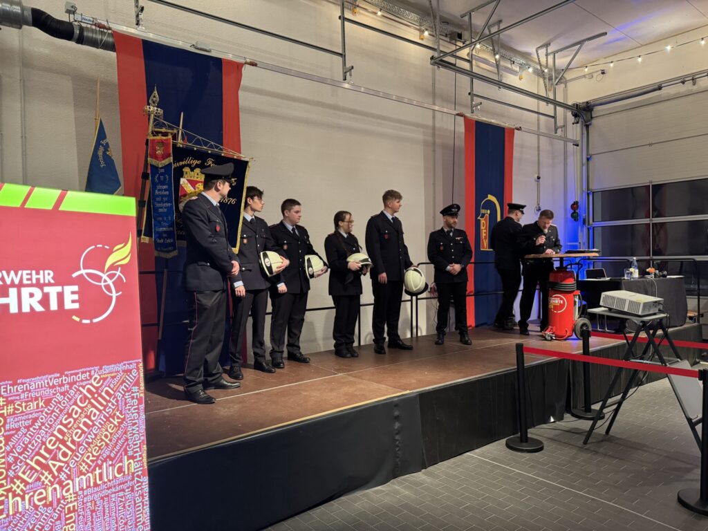 Feuerwehr Lehrte - 20261402 Uebergabe JF2