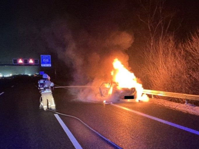 Feuerwehr Lehrte - SM0omUwkkpfq8KOrf2I11