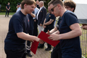 20260606_Wettkampf_Übergabe_Urkunde_Lehrte